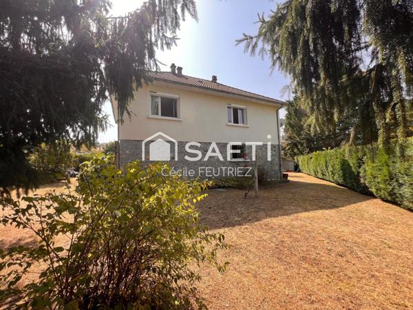 Maison dans un environnement calme