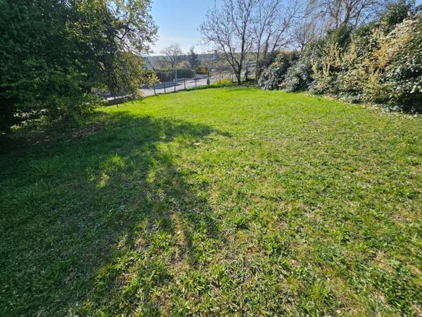 Terrain à vendre de 1 895 m² PERIGNAT LES SARLIEVE (63)