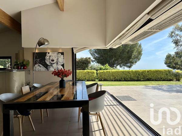 Maison d’architecte 9 pièces de 300 m² à Ollioules (83190)