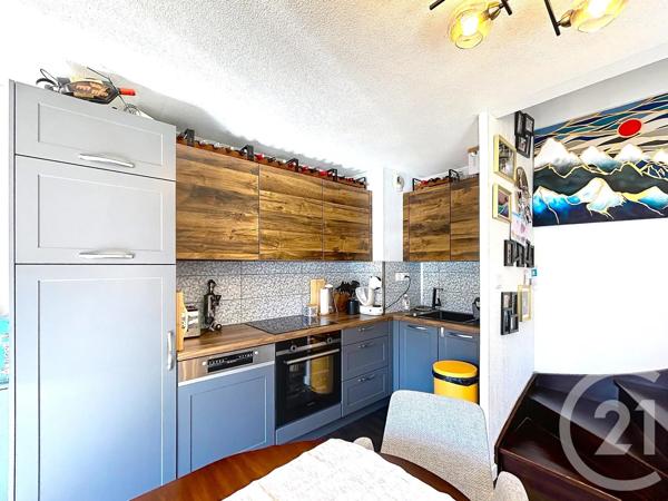 Appartement T3 à vendre  3 pièces - 54,57 m 2   ST GERVAIS LES BAINS  - 74
