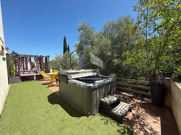 A VENDRE 83470 SAINT MAXIMIN LA SAINTE BAUME MAISON  TYPE 5 DE 147 M² SUR 2300 M² DE JARDIN PISCINE DOUBLE GARAGE ET STUDIO INDEPENDANT