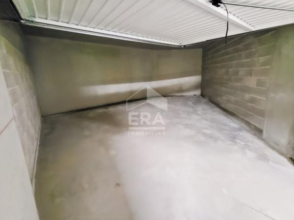 Garage double 24 m2 sécurisé - Vitrolles Nord