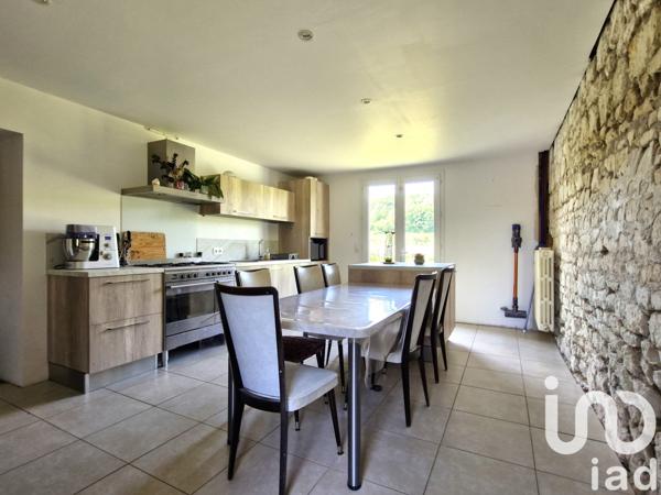 Maison à vendre 11 pièces 275 m² Chinon