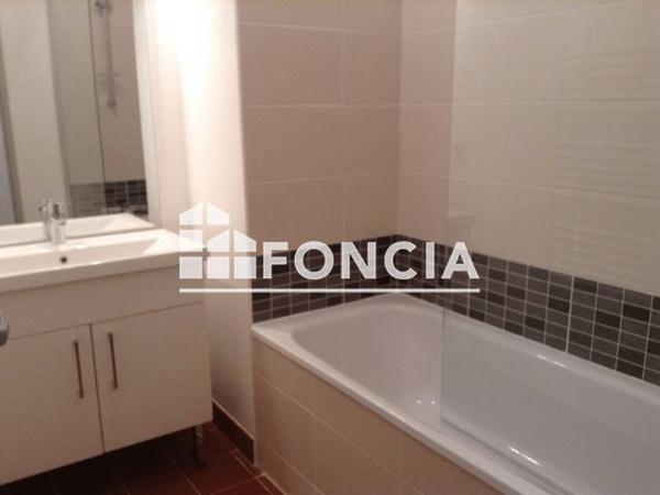 Location Appartement 3 pièces 82 m² - RUE REVE VIEILLE Grasse 06130