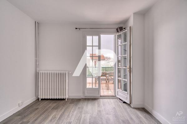 Maison Rueil Malmaison 8 pièce(s) 179 m² 931 000 € **  - Référence  19498