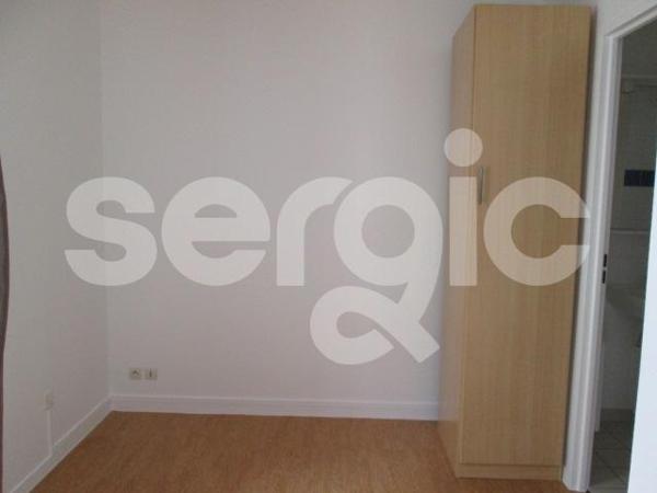 Location 1 Pieces 32 80000 Amiens 25 0039 01 0005