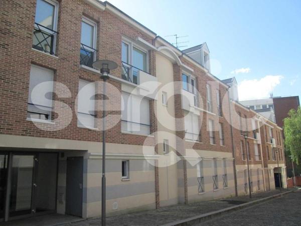 Location 1 Pieces 32 80000 Amiens 25 0039 01 0005