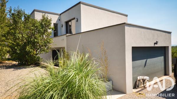 Maison à vendre 7 pièces 166 m² Crozet