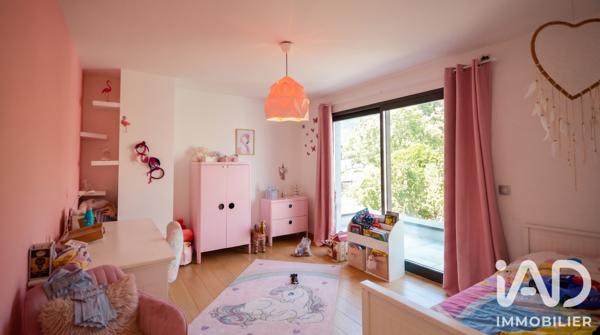 Maison à vendre 7 pièces 166 m² Crozet