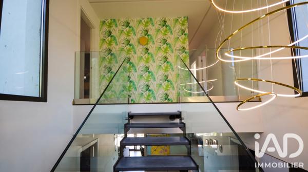 Maison à vendre 7 pièces 166 m² Crozet
