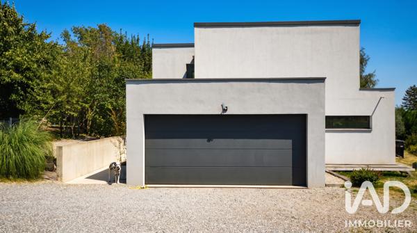 Maison à vendre 7 pièces 166 m² Crozet