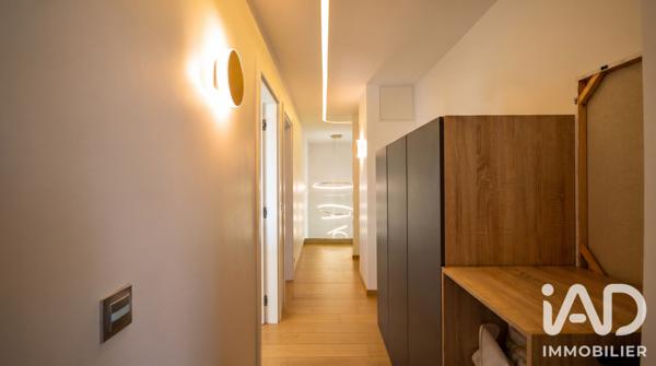 Maison à vendre 7 pièces 166 m² Crozet
