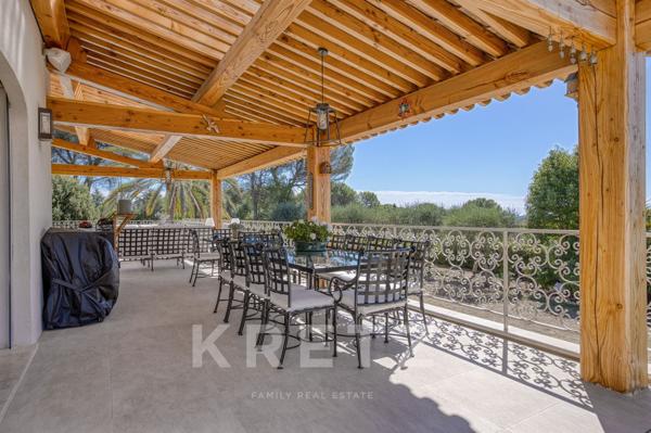 Propriété Familiale avec piscine BIOT / VALBONNE