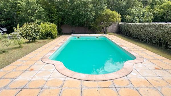 Grande Villa 155 m² p-pied avec piscine sur plus de 1300 m²