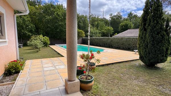 Grande Villa 155 m² p-pied avec piscine sur plus de 1300 m²