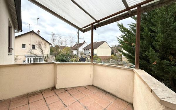 Maison à vendre    4 pièces • 77 m2 Villecresnes