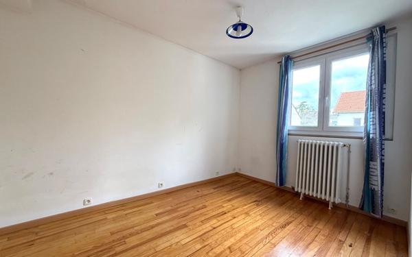 Maison à vendre    4 pièces • 77 m2 Villecresnes