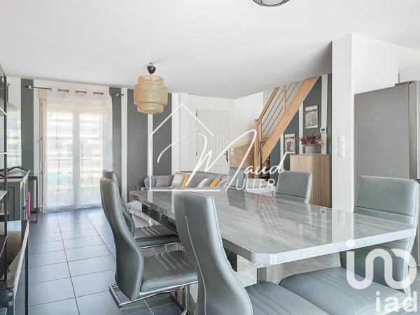 Maison 5 pièces de 109 m² à Dammartin-en-Goële (77230)