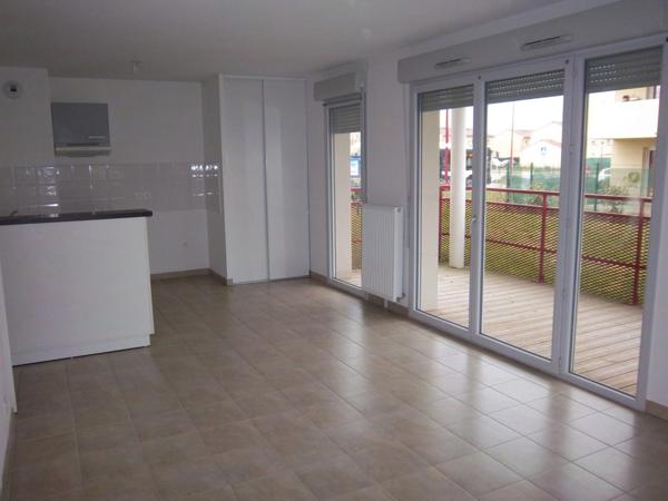 Appartement à vendre T3 FROUZINS (31)