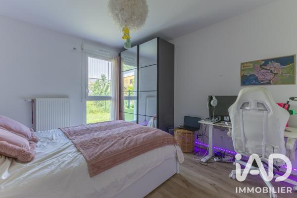 Appartement à vendre 4 pièces 85,6 m² Challes-les-Eaux