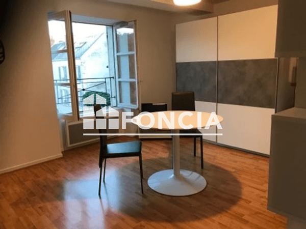 Location Studio meublé 19.27 m² - 65 RUE DES CHARRETIERS Orleans 45000