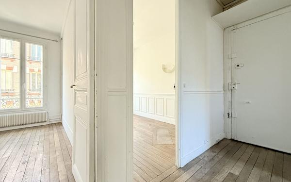 Appartement à vendre    3 pièces • 39,91 m2 Vanves