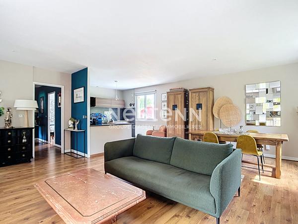 MAISON FAMILIALE DE 145 M² ALBIGNY-SUR-SAÔNE AVEC 4 CHAMBRES AVEC JARDIN PAYSAGÉ ET VÉRANDA