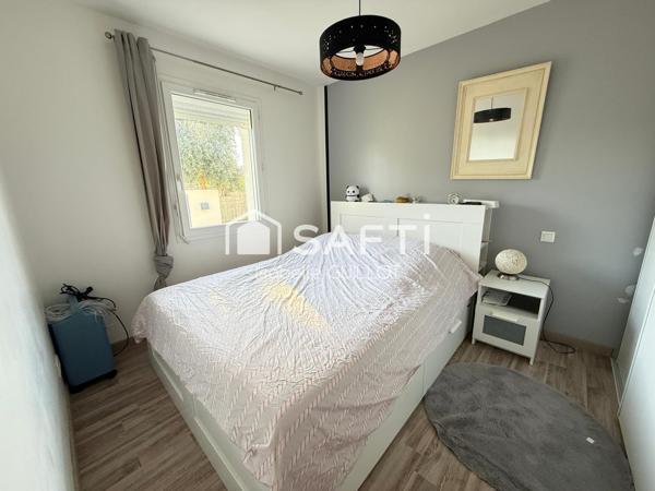 Maison 4 chambres avec piscine et garage