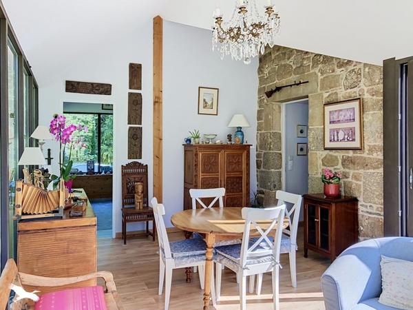 Maison à vendre 421 200 € Ploubezre 6 p 166 m² DPE C