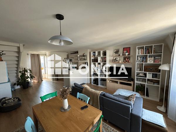 Location Appartement 3 pièces 60.97 m² - 52 AVENUE JEANNE D'ARC Angers 49000