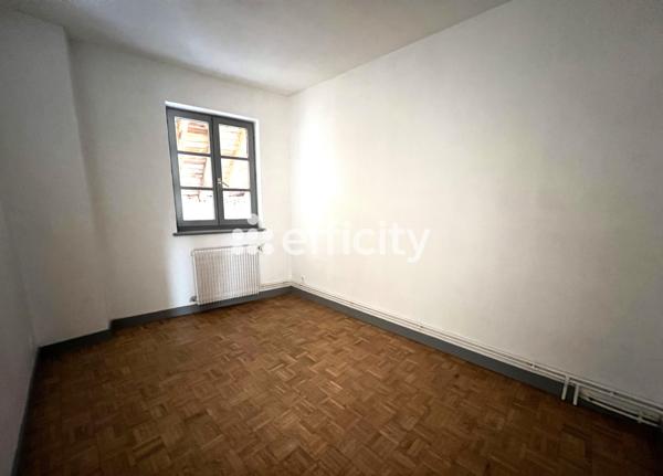 Maison 5 pièces - 80 m²