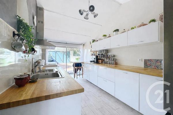 Maison à vendre  5 pièces - 127,24 m 2   MONTPELLIER  - 34
