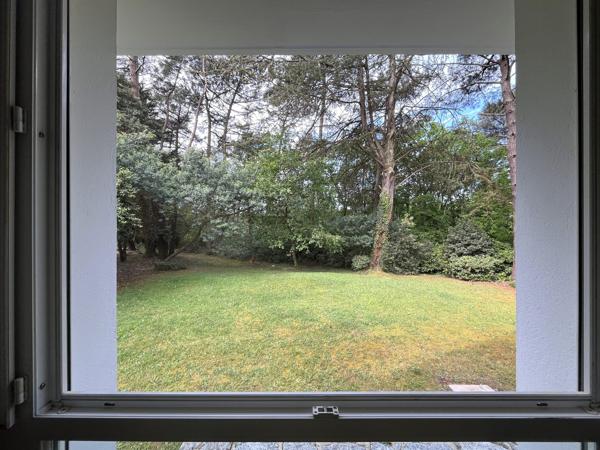 Cadre boisé MAISON TRADITIONNELLE sur terrain 3200 m² à VENDRE