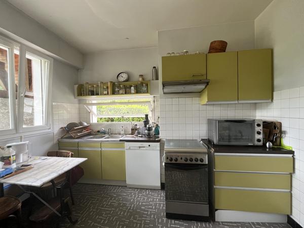 Cadre boisé MAISON TRADITIONNELLE sur terrain 3200 m² à VENDRE