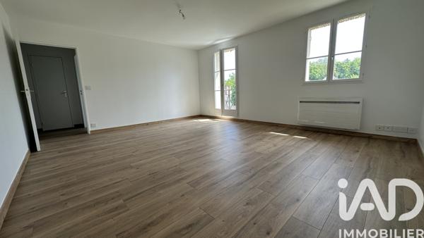 Location appartement 3 pièces 71 m² Saint-Pierre-lès-Nemours