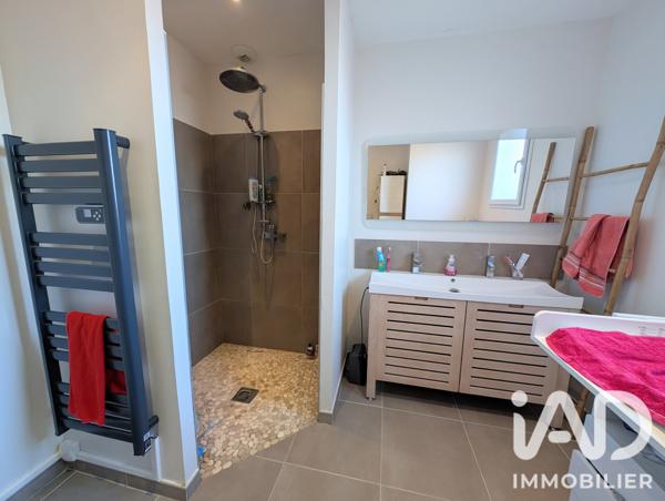 Maison à vendre 6 pièces 138 m² Vacqueyras