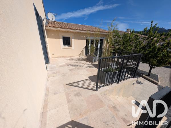 Maison à vendre 6 pièces 138 m² Vacqueyras