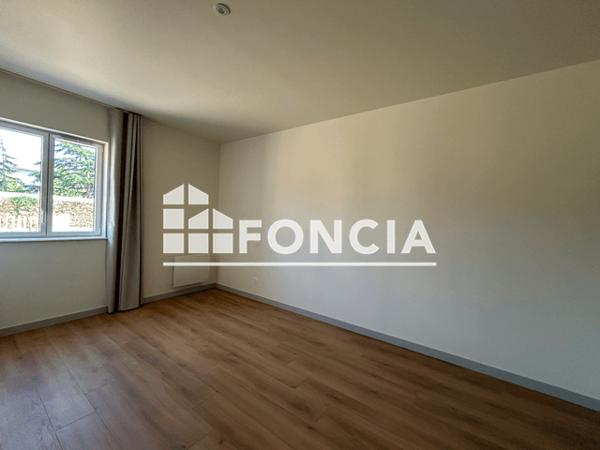 Location Appartement 2 pièces 43.87 m² - Guingamp 22200