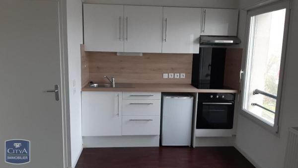Appartement à louer 2 pièces 44m² Douai (59500)