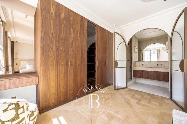 Paris 1er, Appartement 3 Chambres -  164 m² à vendre