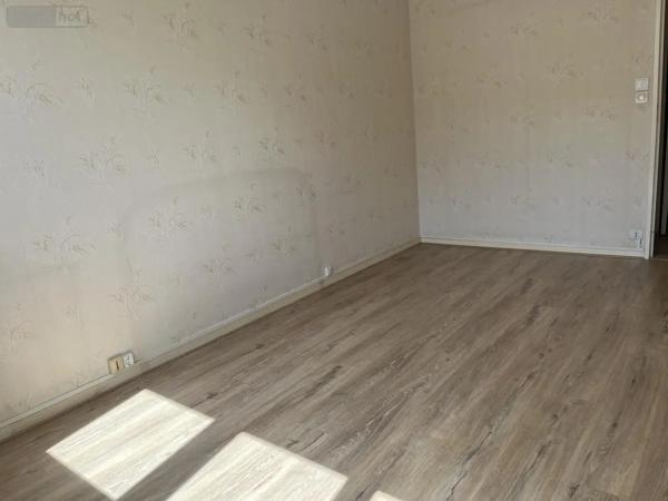 Location - Appartement Laval 53000 4 pièces 76 m 2 28980 m 2