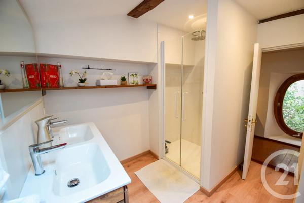 Maison à vendre  5 pièces - 198,47 m 2   TREVOUX  - 01