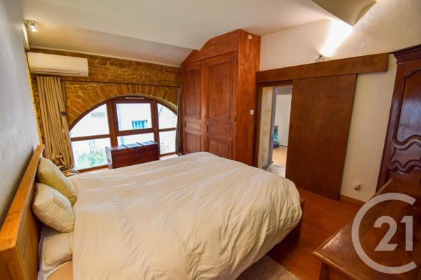 Maison à vendre  5 pièces - 198,47 m 2   TREVOUX  - 01