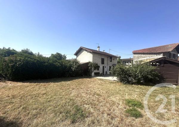 Maison à vendre  4 pièces - 89,29 m 2   PEROUGES  - 01
