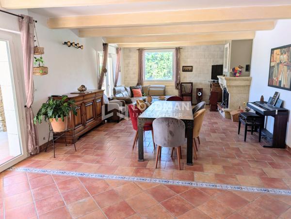 Marseille (13013) Villa de 175 m² avec piscine sur une parcelle de 1586 m² à Château-gombert