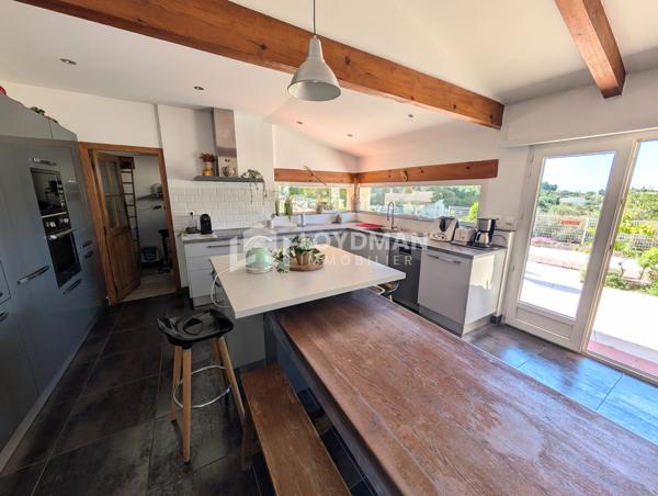 Marseille (13013) Villa de 175 m² avec piscine sur une parcelle de 1586 m² à Château-gombert