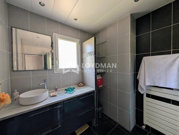 Marseille (13013) Villa de 175 m² avec piscine sur une parcelle de 1586 m² à Château-gombert
