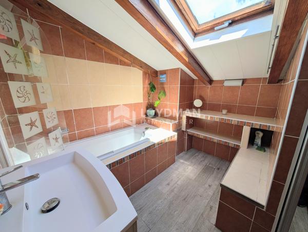 Marseille (13013) Villa de 175 m² avec piscine sur une parcelle de 1586 m² à Château-gombert
