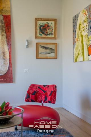 ROYAN - MAISON ANNÉES 30 AVEC PISCINE ET JARDIN PAYSAGÉ, PROCHE COMMERCES ET PLAGES