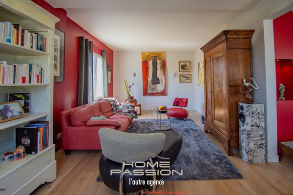 ROYAN - MAISON ANNÉES 30 AVEC PISCINE ET JARDIN PAYSAGÉ, PROCHE COMMERCES ET PLAGES